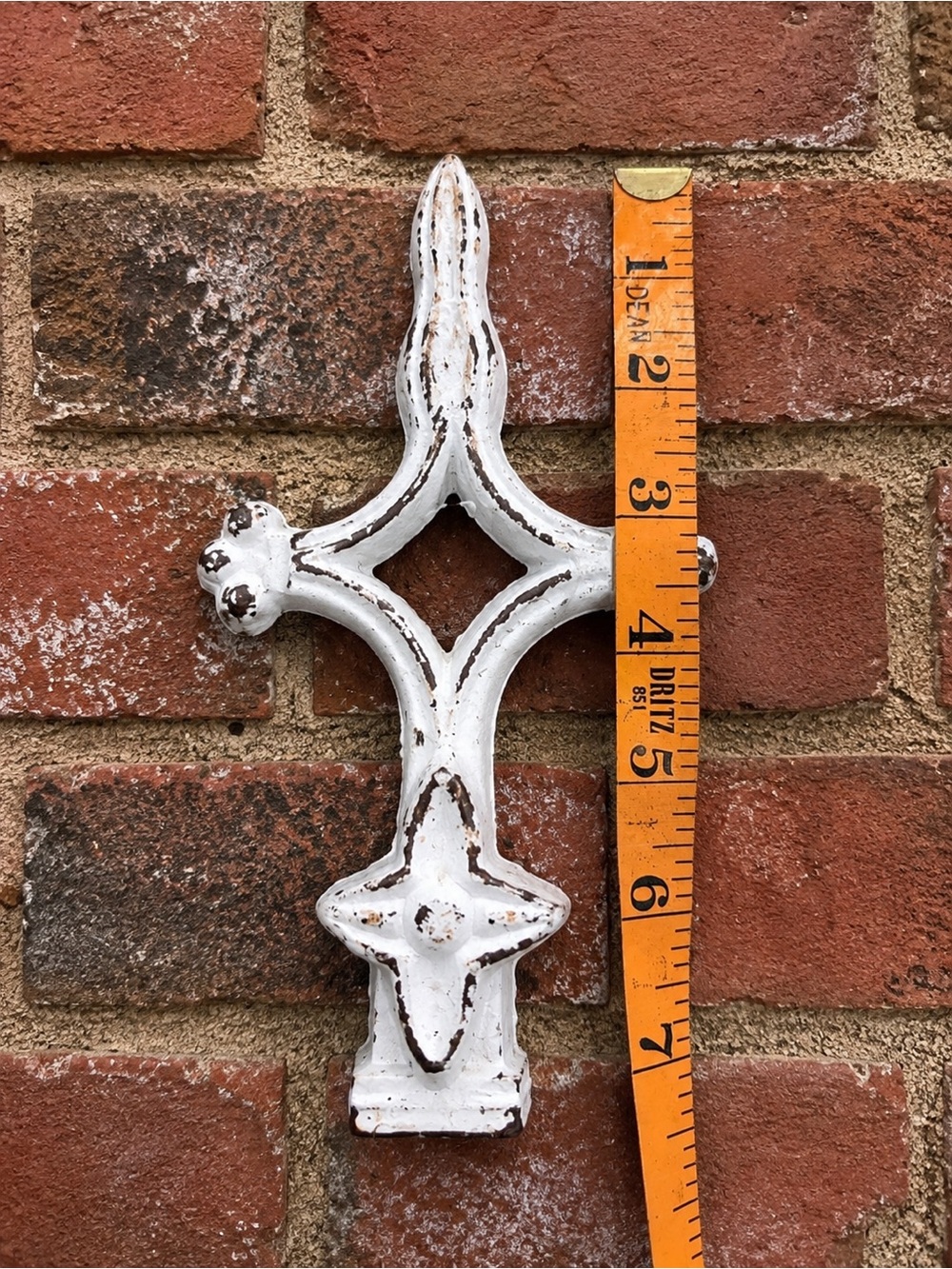Vintage Cast Iron Fence Finial Gothic Cross Architectural Salvage Garden Decor - Picture 4 of 6